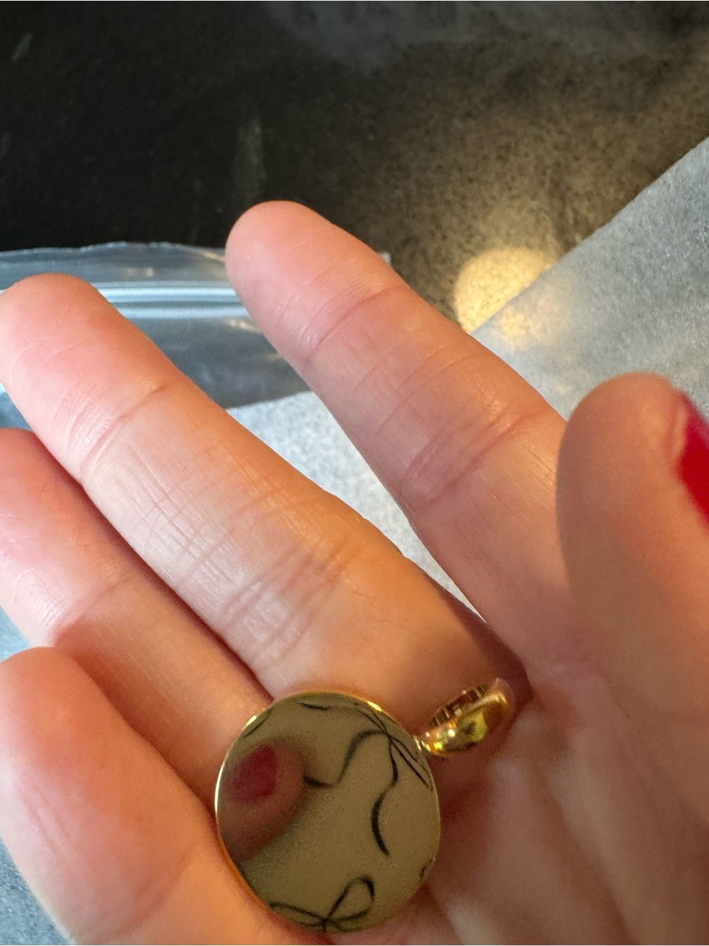 NEW Tuckernuck Shoot for the Stars Charm Rare Collectible Piece Gold Jewelry - Picture 5 of 5